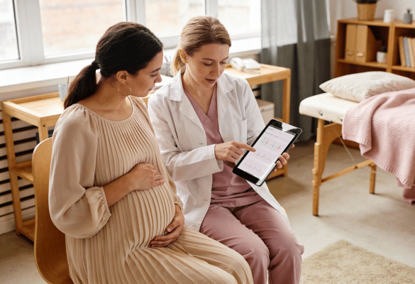 Consultation prénatale au septième mois de grossesse