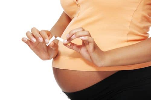 Enceinte : arrêt complet du tabac pour un bébé en bonne santé