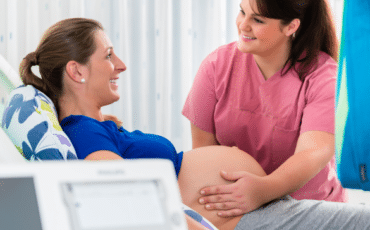 sage femme accompagnement femme enceinte travail accouchement maternité