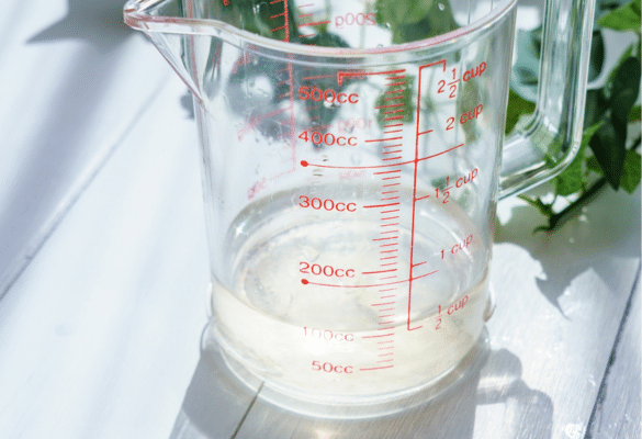 Préparation d’une solution de réhydratation orale pour diarrhée bébé