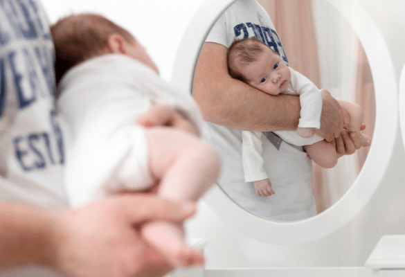 Mon bébé à des coliques, comment le soulager ? – Élhée