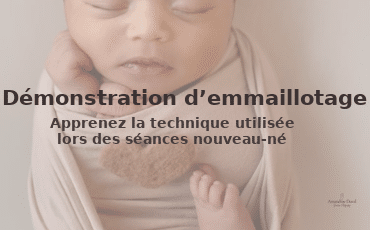 Démonstration d'emmaillotage - Amandine Duval Newsborn Photography