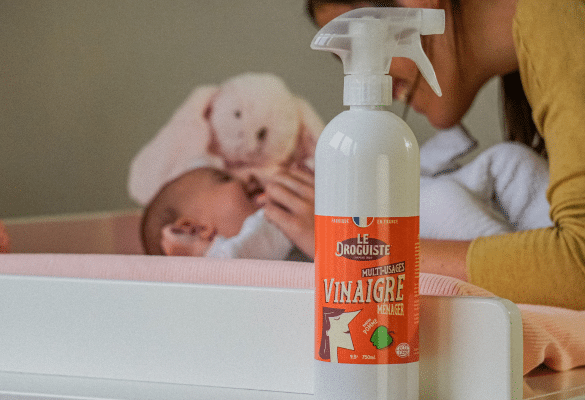 le vinaigre ménager : symbole d’un mode de vie plus écolo avec bébé.